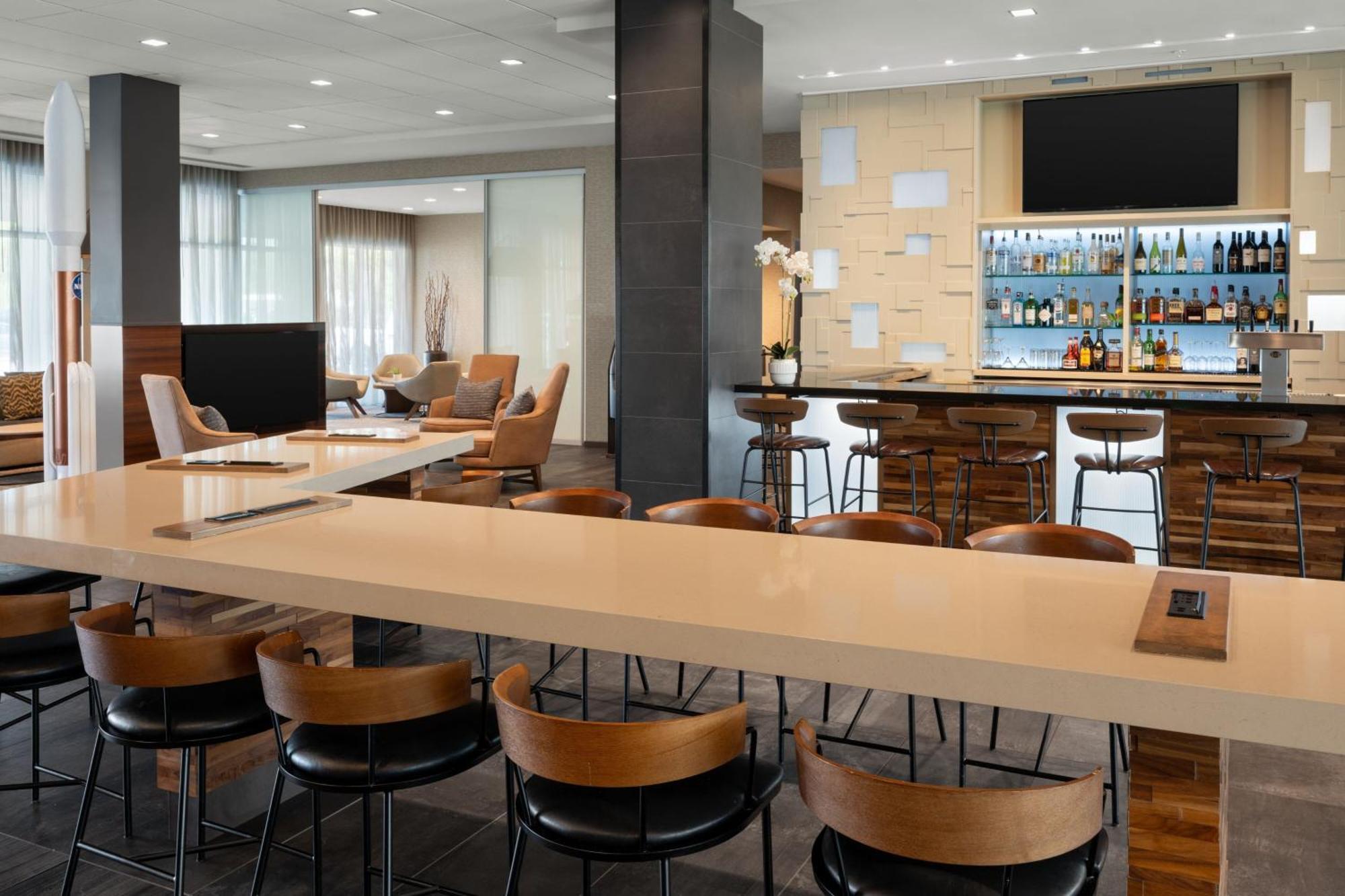 Courtyard By Marriott Titusville Kennedy Space Center Ngoại thất bức ảnh